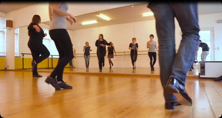 salsa footwork on2